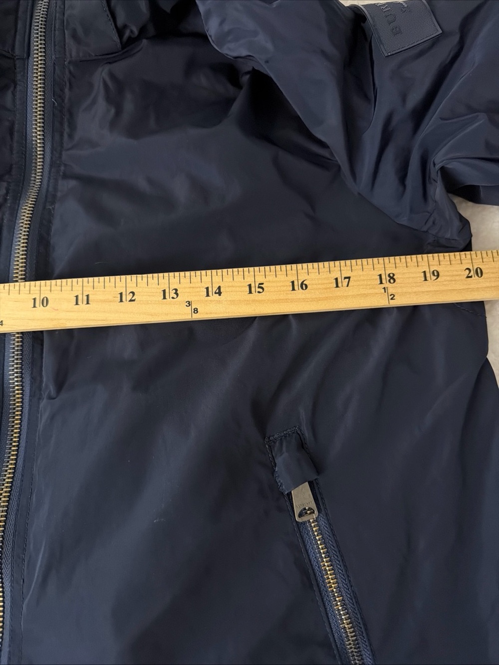Burberry Navy Lightweight Zip Jacket with stowaway hood - Picture 13 of 14